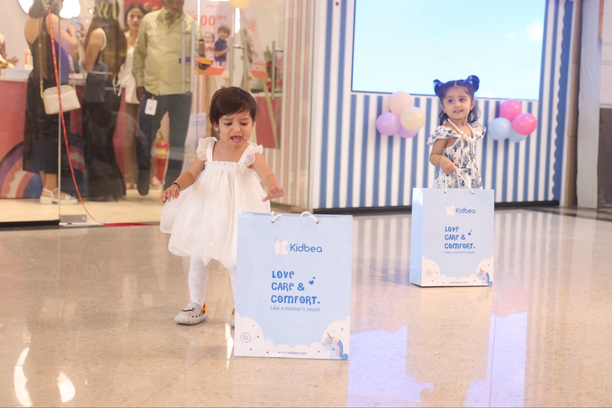 kidbeaofficial's tweet photo. नमस्कार पुणे 🙏✨
@kidbeaofficial is now in your city🩵at
📍2nd floor, Phoenix Marketcity, Viman Nagar, Pune. Rooted in love and conscious kidswear, made for every tiny moment 🧸🌈
Pune, thank you for the warm welcome ✨
#Kidbea #Storelaunch #Punekar #viral #startup #pune https://t.co/4jRp9WQXbd