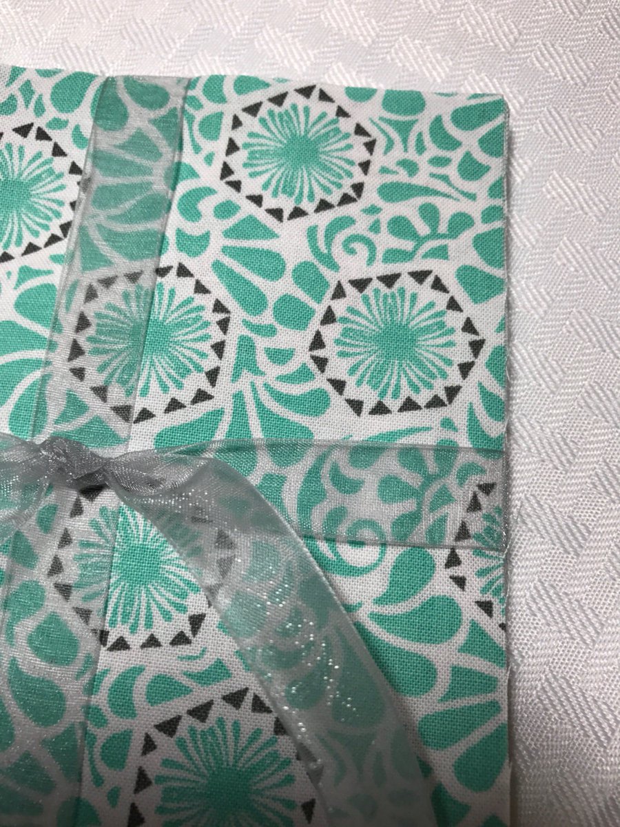 angelhw1956's tweet image. 25  5.5 inch Precut Squares (finish at 5 inches) tuppu.net/bcf4566c #TeaTimeQuiltsnMore #Etsy #Precut