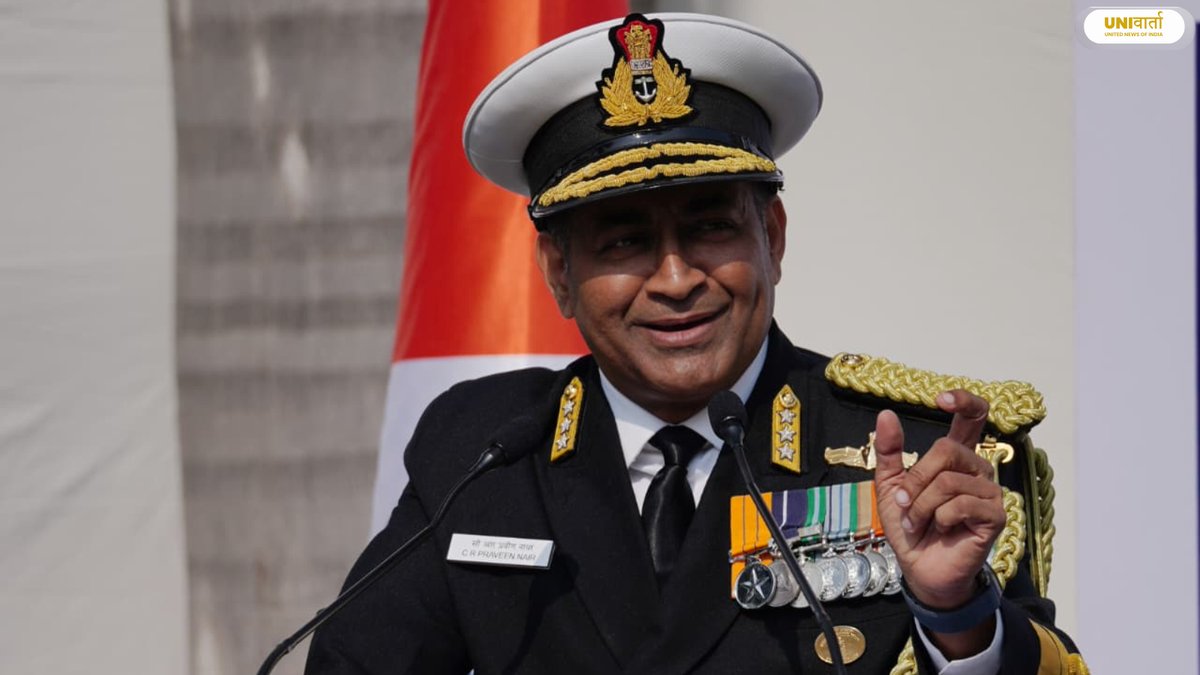 univartaindia1's tweet image. In Photos | वाइस एडमिरल सी.आर. प्रवीण नायर, नियंत्रक कार्मिक सेवाएं (CPS) ने आज दिल्ली के कोटा हाउस में गणतंत्र दिवस परेड में भारतीय नौसेना की भागीदारी को लेकर प्रेस प्रीव्यू किया।

📸 | Ritik Sharma / UNI 

@SpokespersonMoD | @indiannavy | #CRPraveenNair | #CPS | #PressPreview |