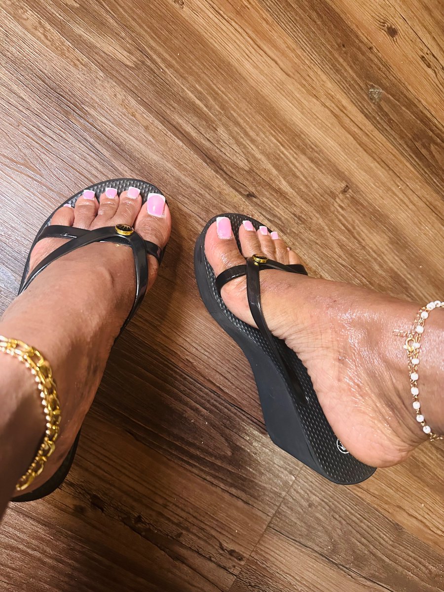 Pretty Toes in the DMV April 23-25 🌹🤯 tweet media