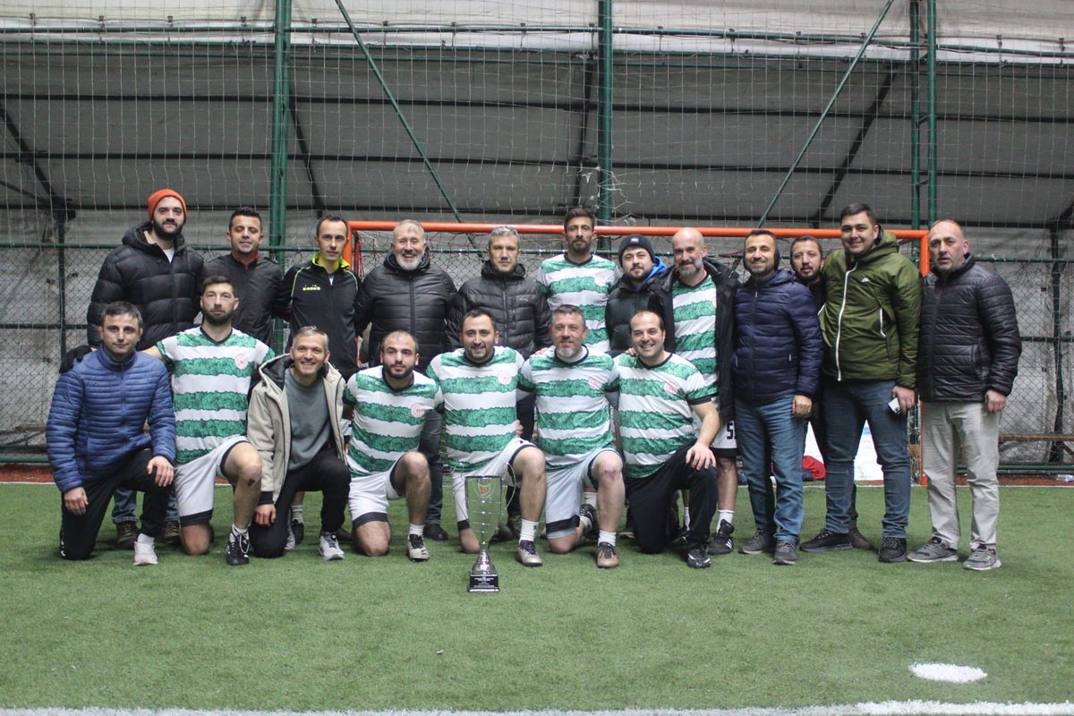 GSB_Ordu's tweet photo. Ordu Gençlik ve Spor İl Müdürlüğü Futbol Takımımız, Ordu Kurumlararası Halı Saha Futbol Turnuvası’nda gösterdiği üstün performansla şampiyon olarak büyük bir başarıya imza attı. 🏆⚽

@OA_BAK 
@gencliksporbak https://t.co/K98Y1gK2dQ
