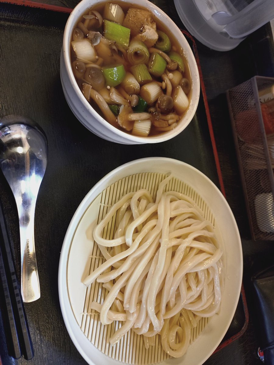 32akey's tweet photo. 営業めし🍄🟫💯
#きのこつけうどん
#風布
#FOOPU
#武蔵野うどん
#埼玉
#吉川
#川藤 https://t.co/rD9H0cN0X5
