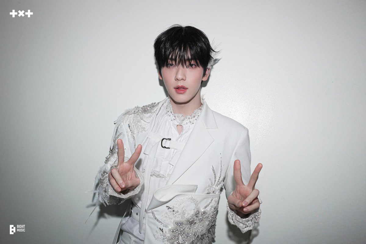 soobin pics tweet media