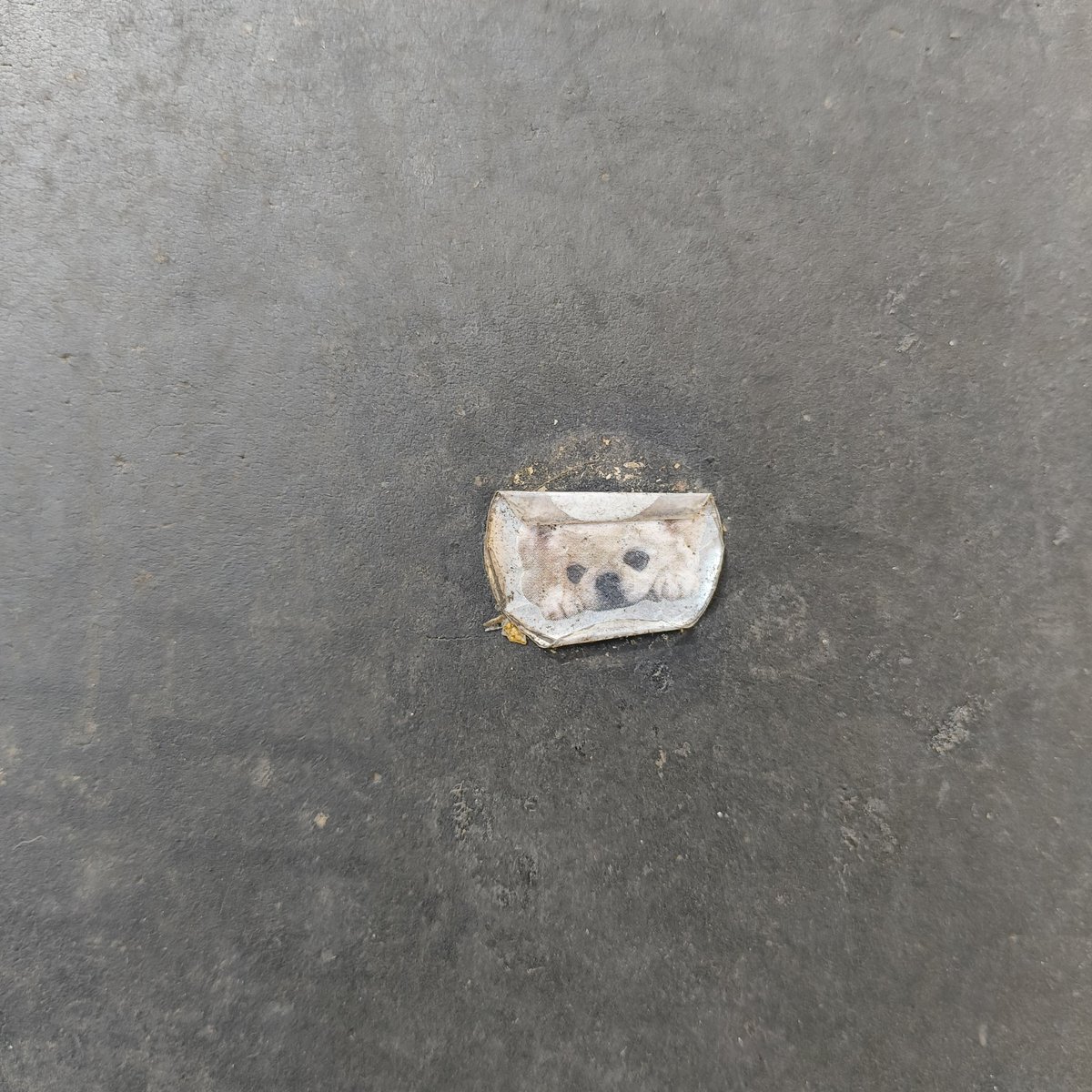 この世はでっかいシール帳