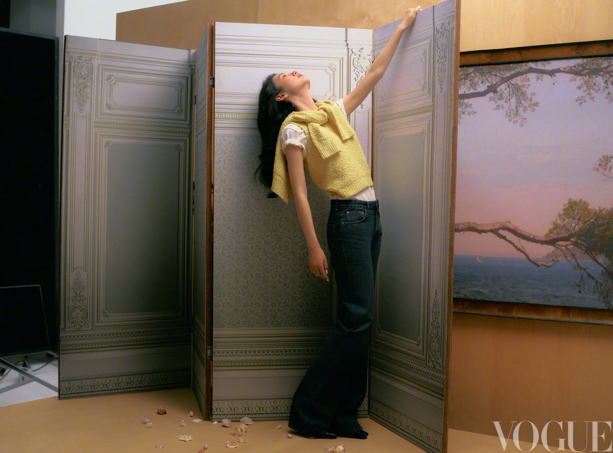 cafewindows's tweet photo. zhou ye in dior ss26 for vogue china photographed by wang lei and jiang kun https://t.co/JQZpDQHzHi