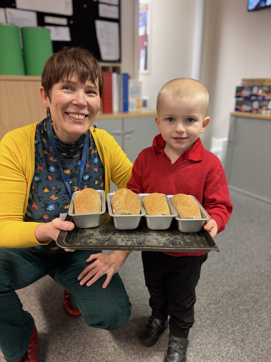 Grimes Dyke Primary School tweet media