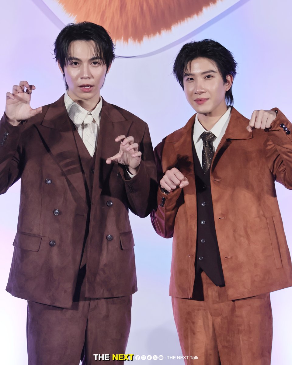 THENEXT_Talk's tweet photo. รับชมภาพแงวดุเพิ่มเติมได้ที่ 🔗https://t.co/ftIu3yWFMY

และมาเติมรักเติมแมวพร้อมกันในซีรีส์ เปย์รักด้วยแมวเลี้ยง ทุกวันอังคาร 20.30 น. นะคะ🧡✨️

#CatForCashEP1
#FirstKhaotung #เฟิร์สข้าวตัง
#Firstkanaphan #khaotungg
#THENEXTTalkEnt https://t.co/IEKL4IPIiL