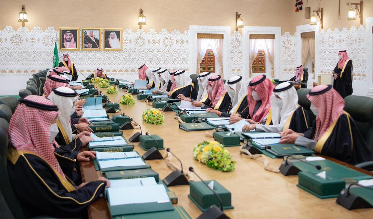 saud_sultan11's tweet photo. سيدي #خادم_الحرمين_الشريفين يرأس جلسة #مجلس_الوزراء في الرياض. https://t.co/KUeE2oCHwP