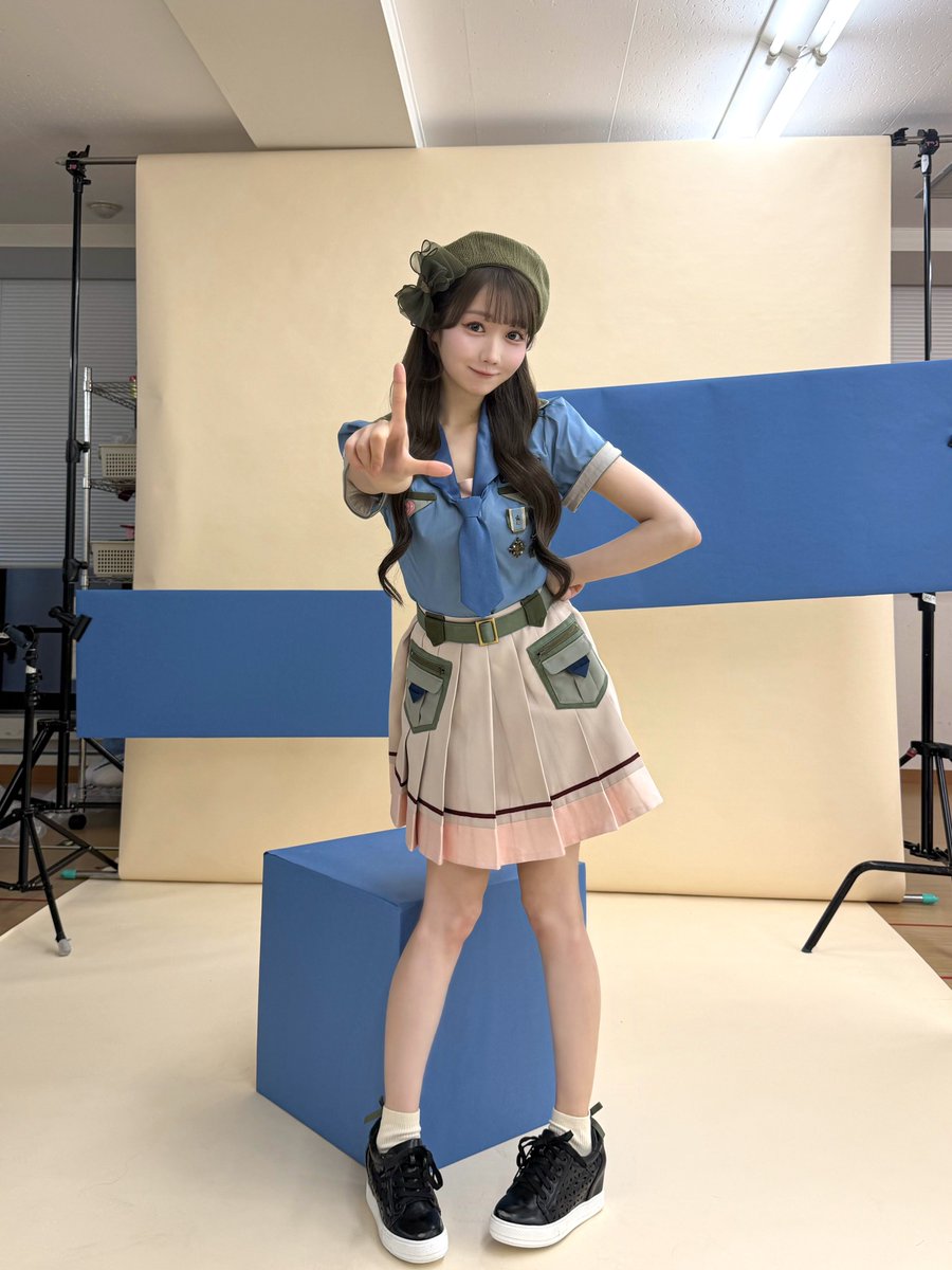 ↑2017年 (・ω・三・ω・) ↓2025年