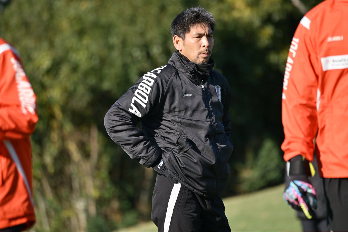 支給品　愛媛fc トレーニングウェア　ウィンドブレーカー　上下 愛媛FCウィンドブレーカー 選手着用モデルジャージ&ウィンド