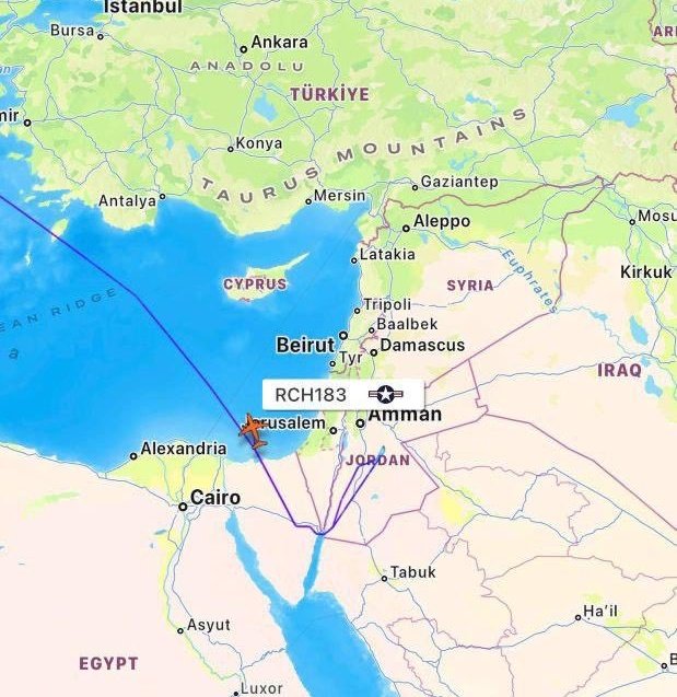 حسب القناة 12.

الجيش الأمريكي ارسل 24 طائرة F15 امريكية لقاعدة موفق السلطي في الاردن استعداد لتنفيذ هجمات ضد ايران.

تحولت القاعدة لقاعدة هجومية للجيش الامريكي