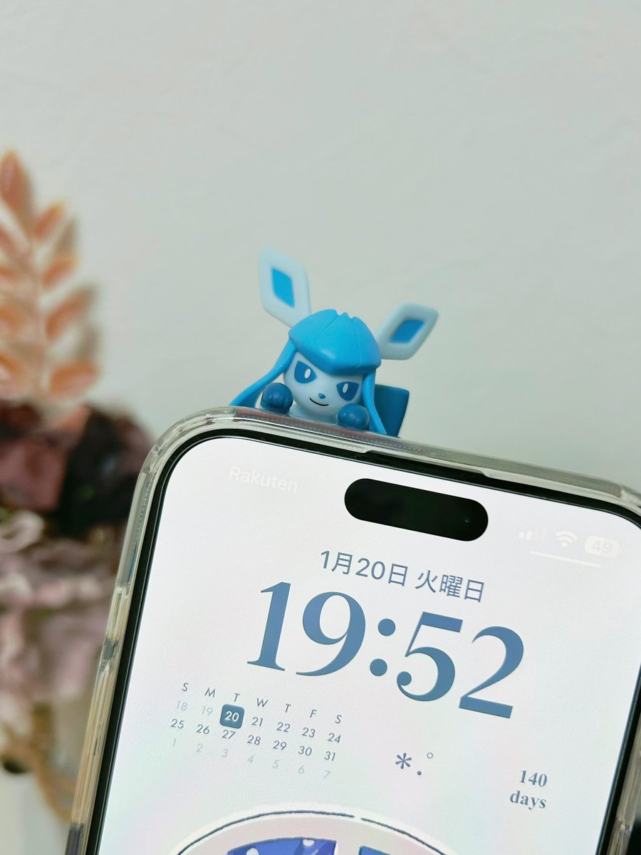 Fubukiis's tweet image. いつもちょこんと覗いてくる