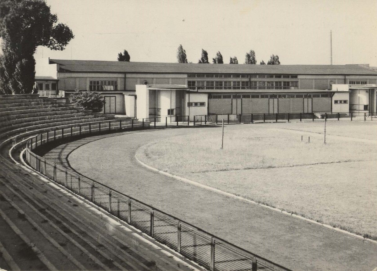 Retro Widzew tweet media