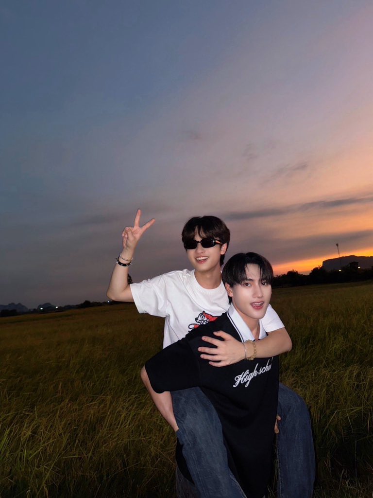 kaeyajii's tweet image. EXCUSE ME??????????? HELLOOOOOO?!??????