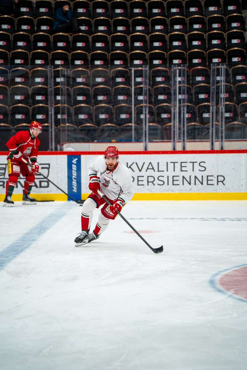 MoDo_Hockey's tweet image. 📸

#modose