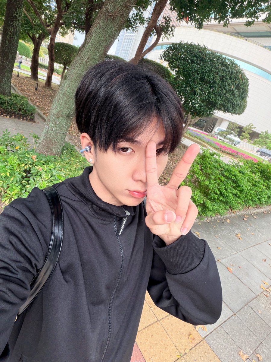 ✌️ 
#palm_perses