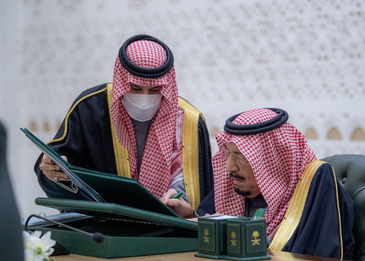 jazangov's tweet photo. #مجلس_الوزراء: 
حصول المملكة على المرتبة (الثانية) عالميًا و(الأولى) عربيًا بين الدول المانحة في تقديم المساعدات الإنسانية والإغاثية وتصدرها قائمة أكبر الداعمين لليمن لعام 2025م وفق منصة التتبع المالي التابعة للأمم المتحدة، يُعدّ ترسيخًا لريادتها وسجلها الحافل بالعطاء ومد يد العون للمحتاجين والمتضررين في شتَّى أنحاء العالم.