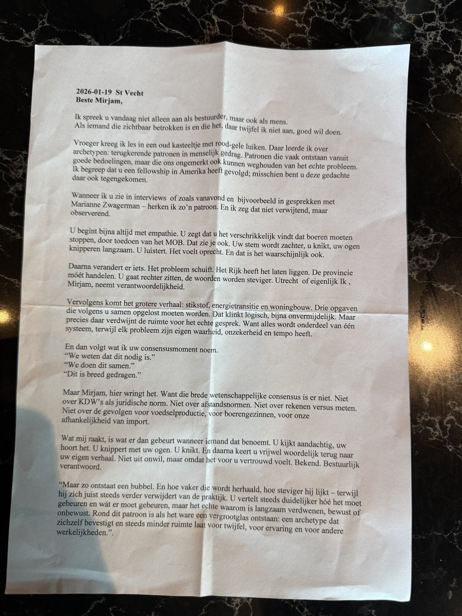 deheij's tweet image. Gisteren aan het einde van de vergadering een oproep. Een oproep waar iedereen een stil van werd. Een oproep waar ikzelf een brok van in mijn keel kreeg. Ik mag - nee zelfs wenselijk - dit openbaar maken. Ik zeg tegen alle bestuurders in Nederland lees dit. Laat het tot je…