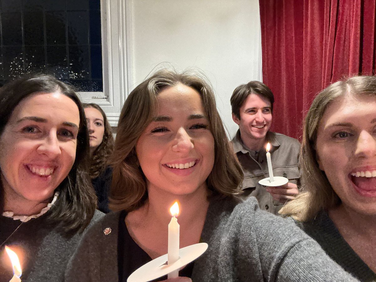 Côr Llundain tweet media