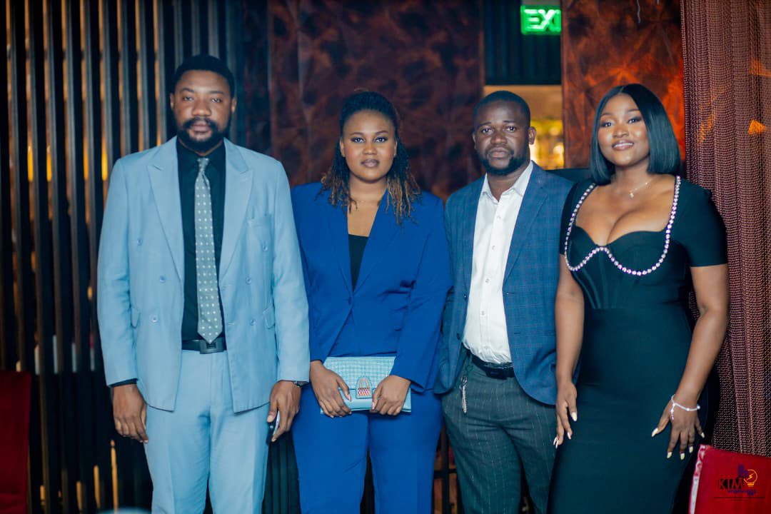 engineering_kim's tweet image. C’est autour d’un dîner que l’équipe Kim Engineering s’est réunie pour poser les bases solides de notre projection annuelle.
Un moment de partage, de réflexion et de communion qui marque le point de départ d’une année placée sous le signe de la collaboration et de l’innovation.