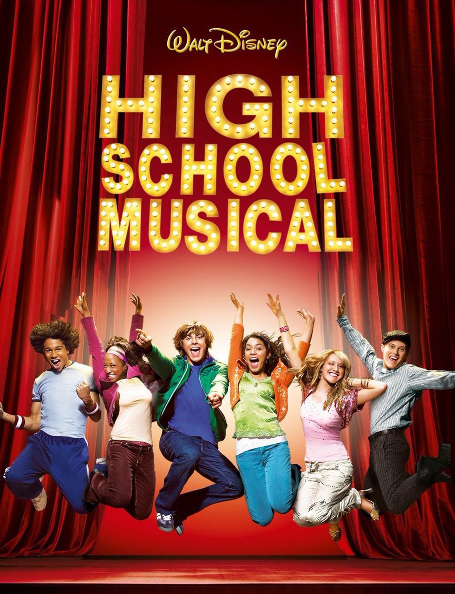 CINEMA505's tweet image. 20 anos da estreia de High School Musical.
