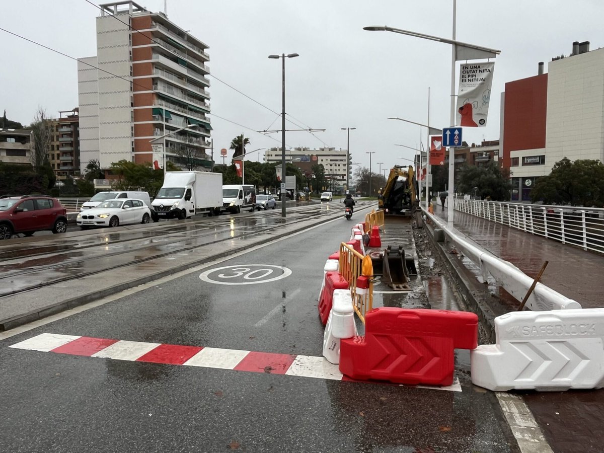 Ajuntament d'Esplugues de Llobregat tweet media