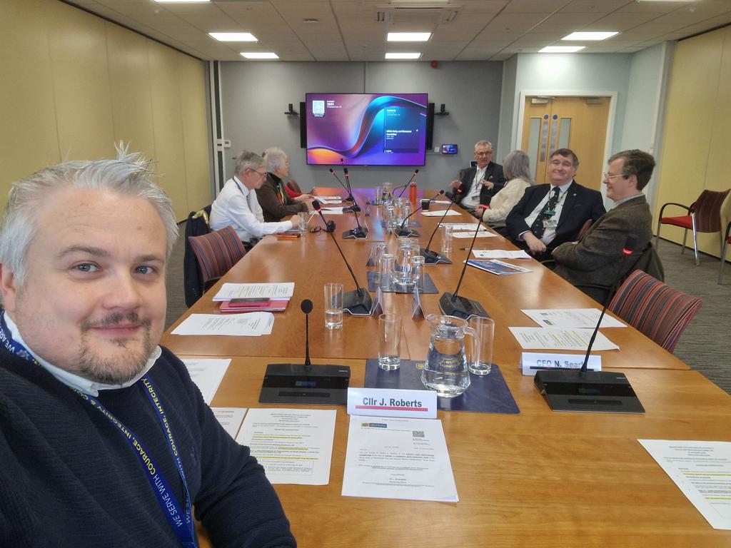 Jay Roberts 🌹 tweet media