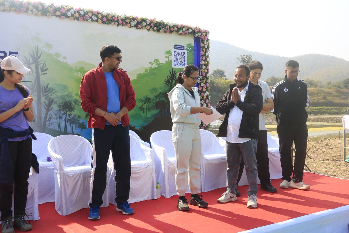 SDMChhotaudepur's tweet image. 🌿🏃‍♂️જિલ્લા વહીવટી તંત્ર, છોટા ઉદેપુર દ્વારા આયોજિત પ્રકૃતિ અને ફિટનેસના સંદેશ સાથે Nature Trail Runનું સફળ આયોજન કરવામાં આવ્યું.
જનસહભાગિતા અને ઉત્સાહ બદલ સૌનો આભાર
#NareTrailRun #SaveEnvironment

@CMOGuj @collectorcu @InfoGujarat @infocugog @FitIndiaOff