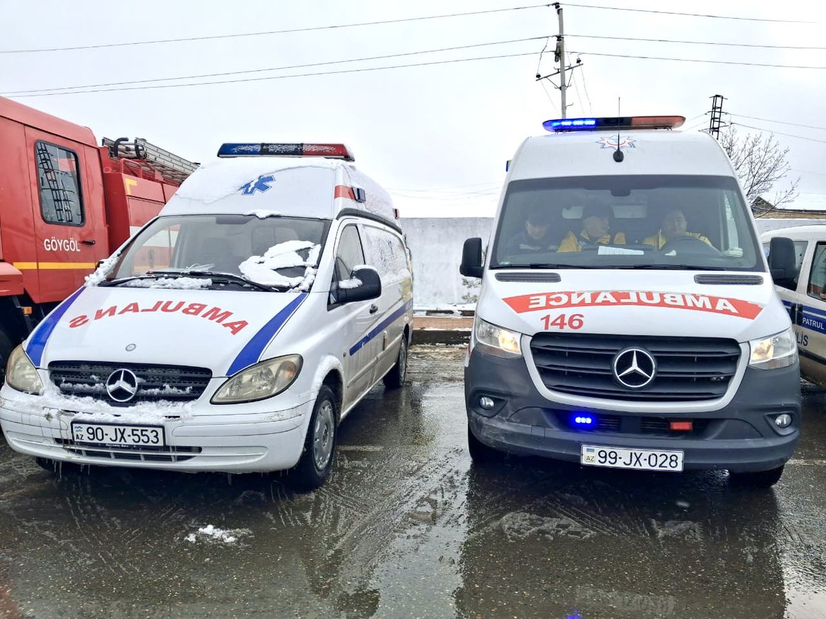 Respublika Təcili və Təxirəsalınmaz Tibbi Yardım Mərkəzinin təcili tibbi yardım briqadalarından ibarət heyətinin 20 Yanvar - Ümumxalq Hüzn Günü ilə əlaqədar Şəhidlər Xiyabanında təcili tibbi yardım xidməti məqsədi ilə növbətçiliyi…
Daha ətraflı: facebook.com/share/p/14UDnr…