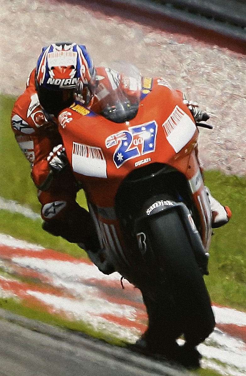 AntonioRamosGP's tweet image. Casey Stoner 🇦🇺2️⃣7️⃣🏁
#Ducati #MotoGP