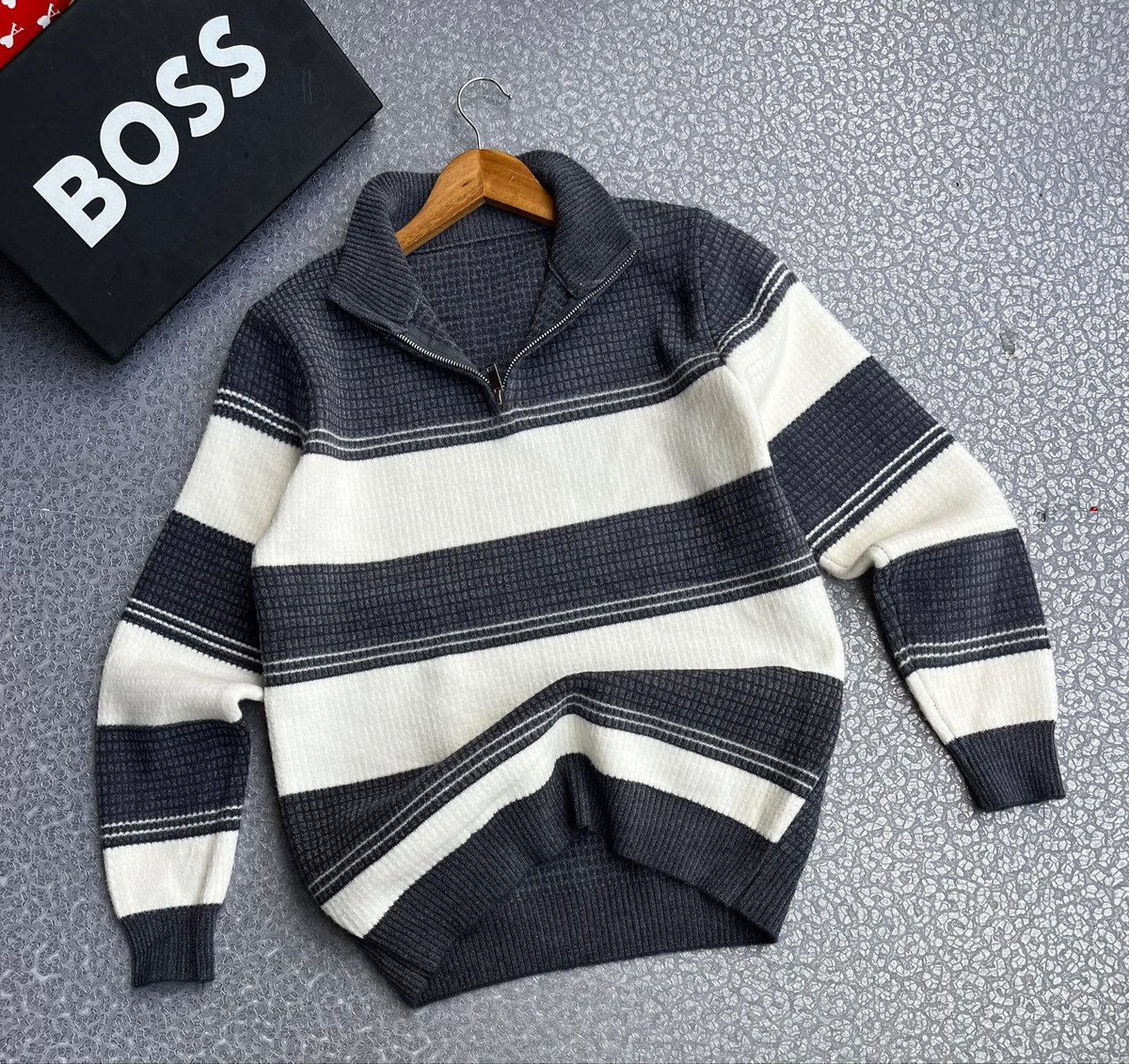 MrAbilitysam's tweet photo. Quarter zip plug 55000ugx 0704623054 https://t.co/rrxDXgBfKF