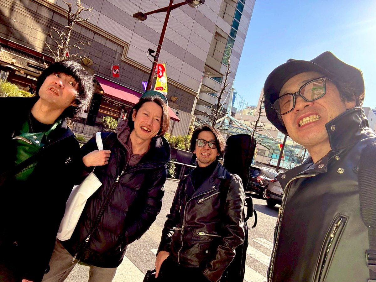 羽田@loverockets4/12NBNL渋谷ラママ tweet media
