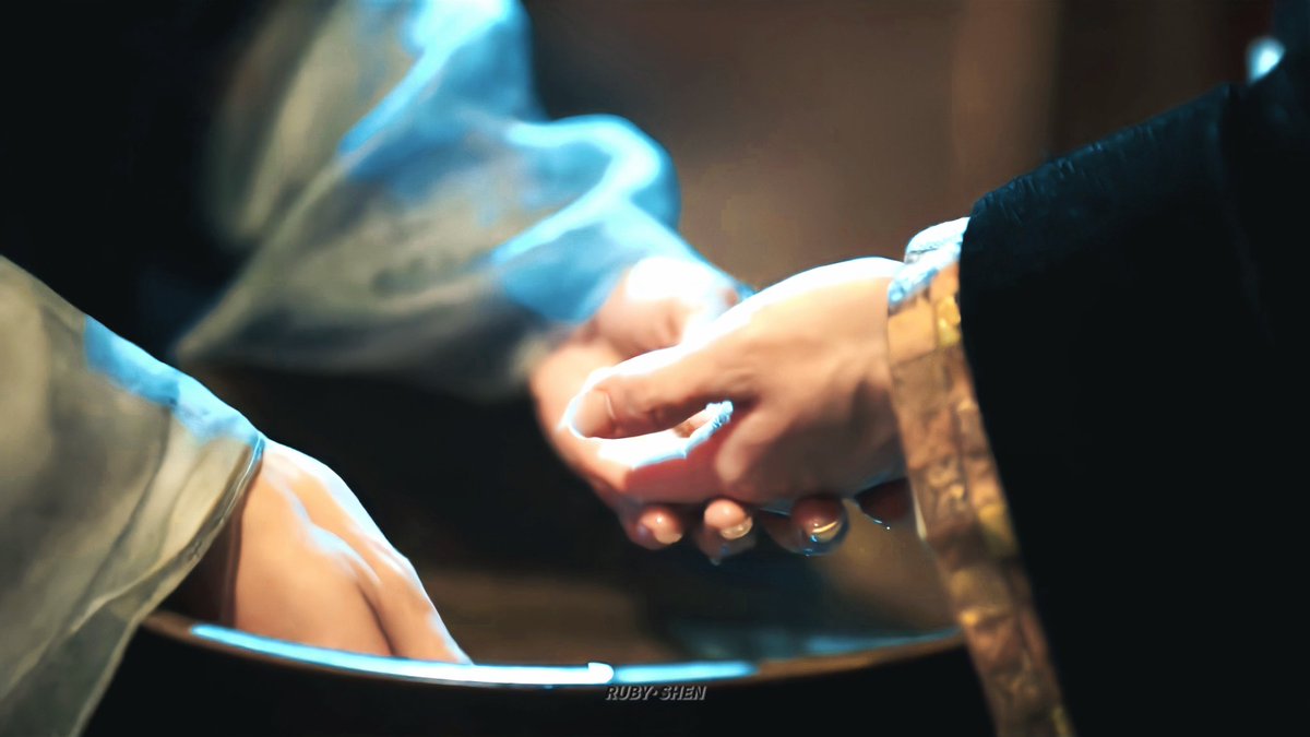 ShenKeRuby's tweet image. 你这样我真的很不习惯

#紫陌红尘 #紫陌紅塵 
#張哲旭 #弭金 #旭日流金 
#killtolove #xujin #boyslove #BL