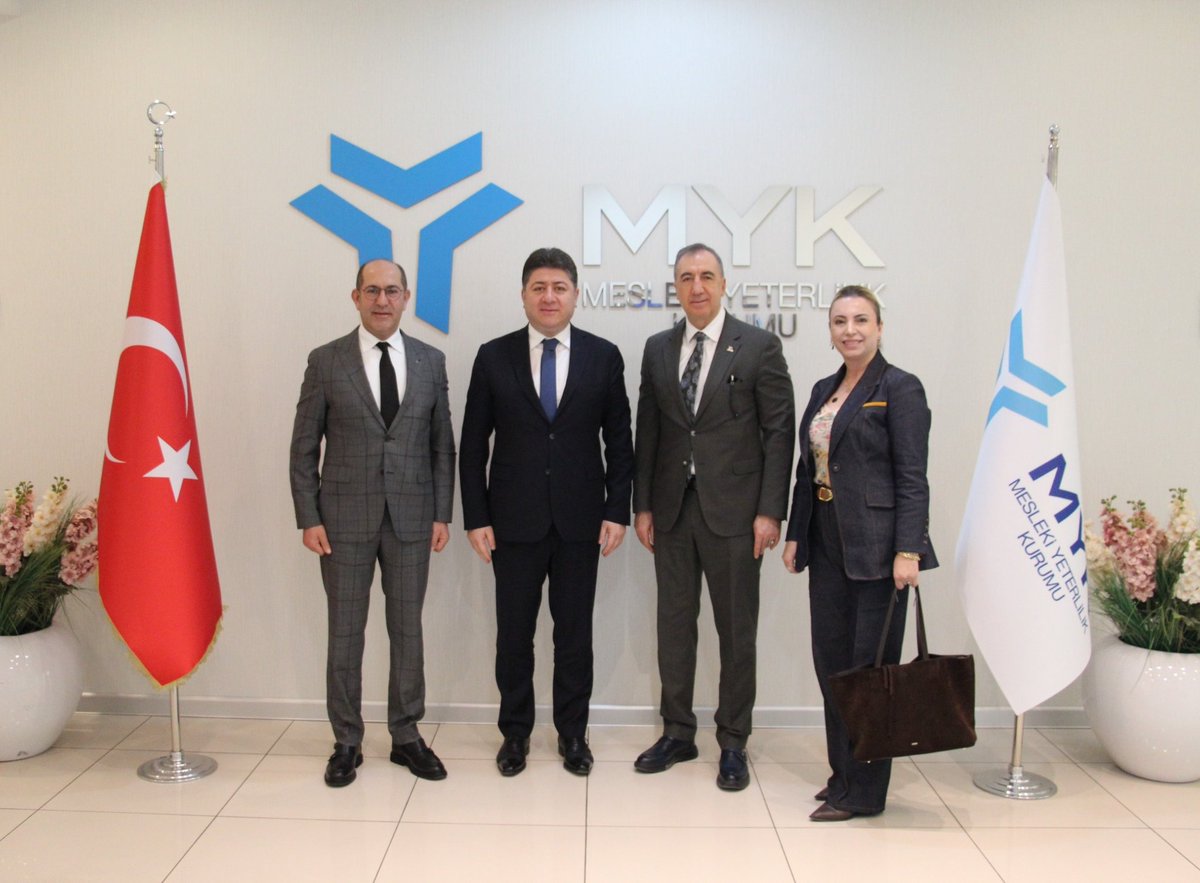 Motorlu Araç Satıcıları Federasyonu (MASFED) Genel Başkanı Sayın Aydın ERKOÇ, Başkan Yardımcısı Sayın Elmas KOÇ ve Denetim Kurulu Başkanı Sayın Niyazi BERKTAŞ, Mesleki Yeterlilik Kurumu Başkanımız Sayın Aşkın TÖREN'i ziyaret etti. 

Detaylı bilgi için myk.gov.tr