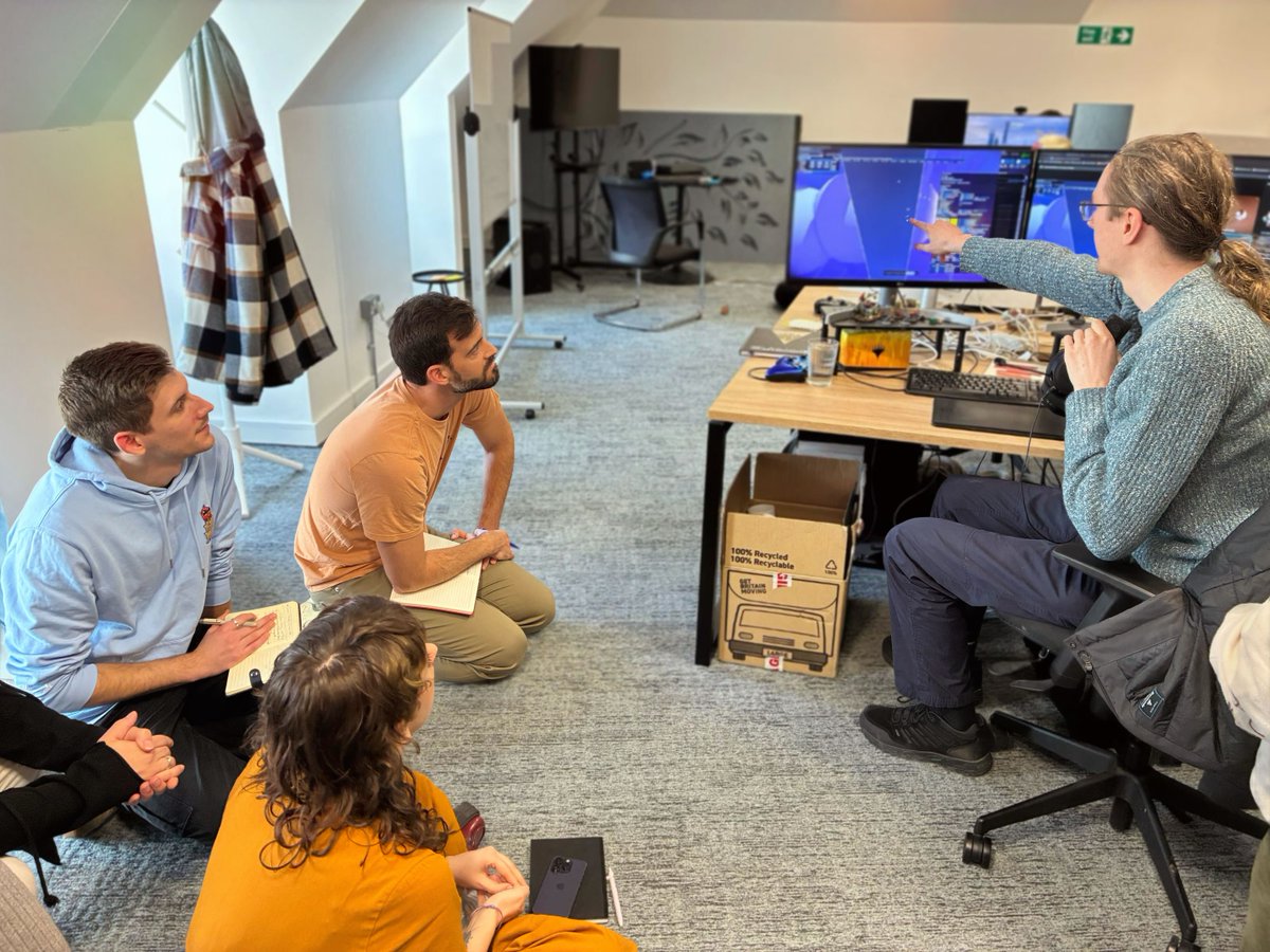 Glowmade 🎮✨ tweet media