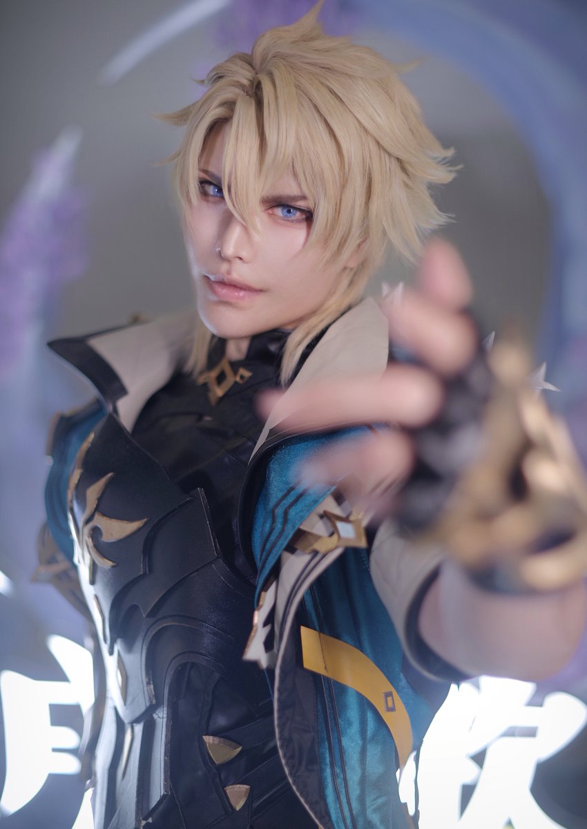 「 その通り、俺は月のために来た。｣

―― 西風騎士団大団長 ファルカ

#原神  
#テイワットツアー 
#空の庭と月の祈り