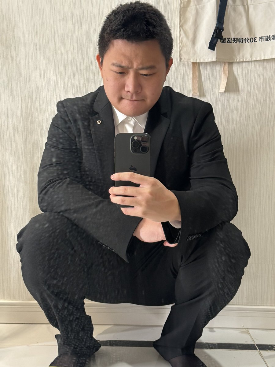 有个萝卜 tweet media