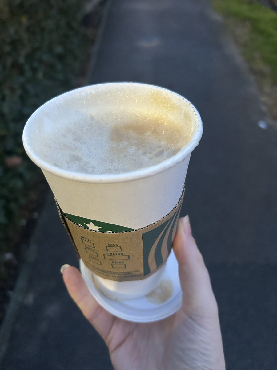 Kit Farrell tweet media