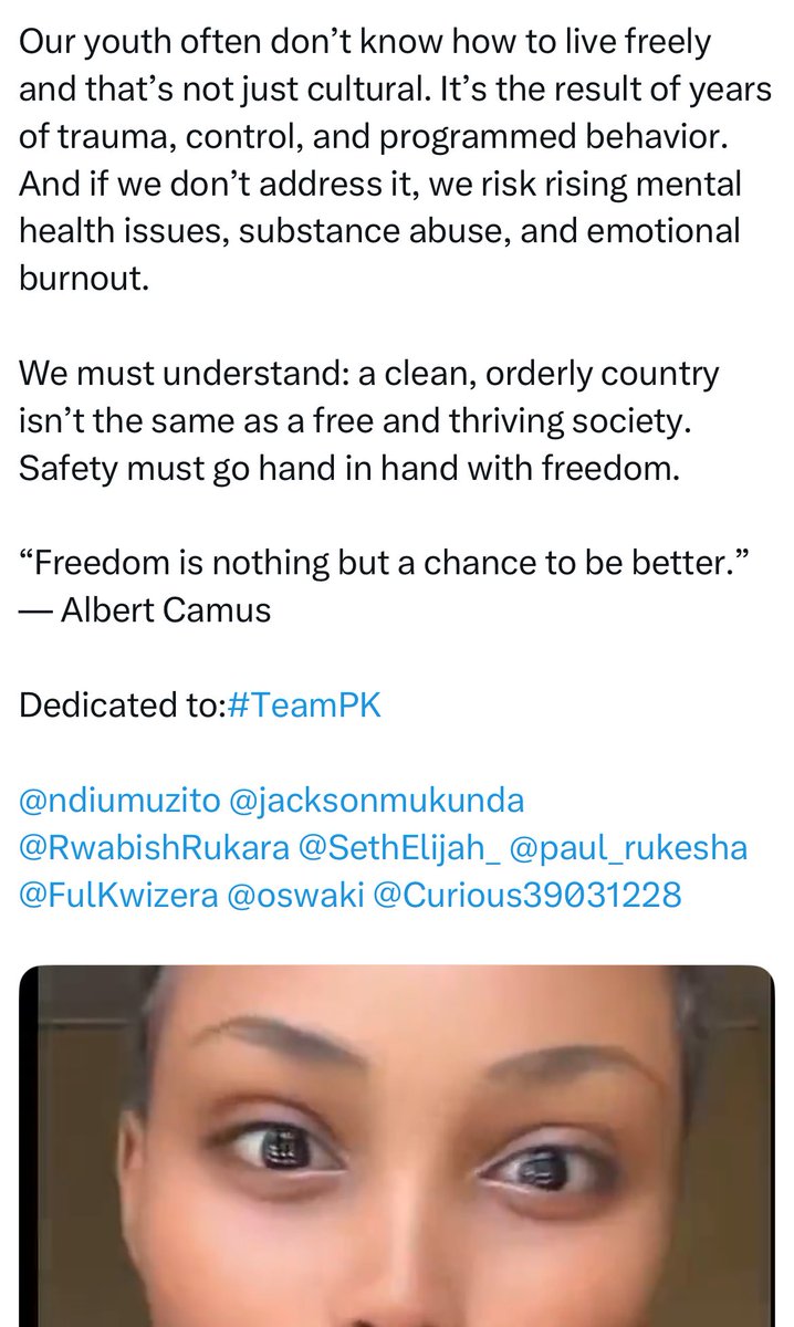 Nadia_MUGUNGA1's tweet image. ARIKO NSHAKA KUMENYA NIBA KOKO #INTORE OR #TEAMPK BATUKANA NIBURA BANASOMYE. 

@KabagambeI dore message yari kuri post nakoze kuri ya video ya “we’re broke”, usibye guhubuka, or kubikorera ubushake witwaje ko Uri umuyobozi cg se utitaye ku makosa yawe mbwira icyo ushingiraho