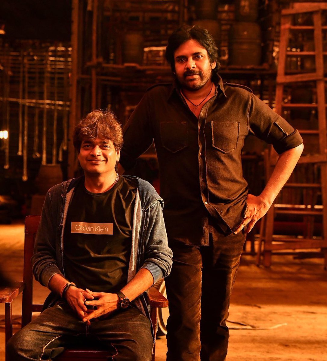 Exclusive: #PawanKalyan’s upcoming film #UstaadBhagatSingh is planning to release on March 27/ April 30👌💥
Mostly likely on April 30th ⚡️ #UBS