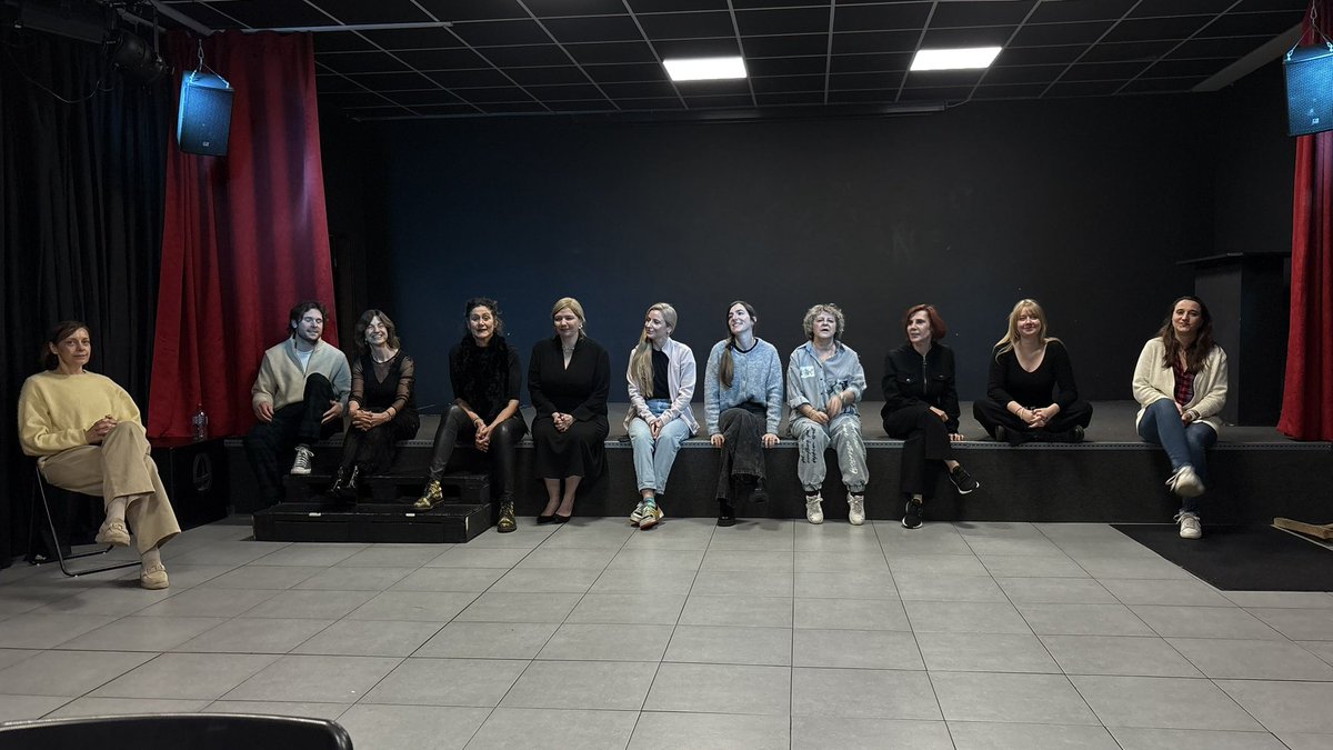 La Classe Art Dramatique 2025-2026 de l’Ecole de Théâtre de Luxembourg - classe de Timo Schreckenberg 
ecoletheatre.lu