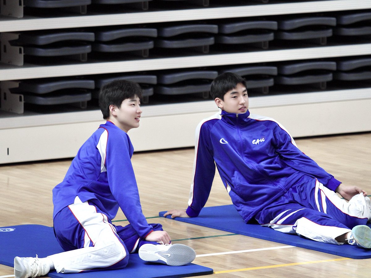 Team 감자 🥔 

중앙대농구부 류주영 김성원