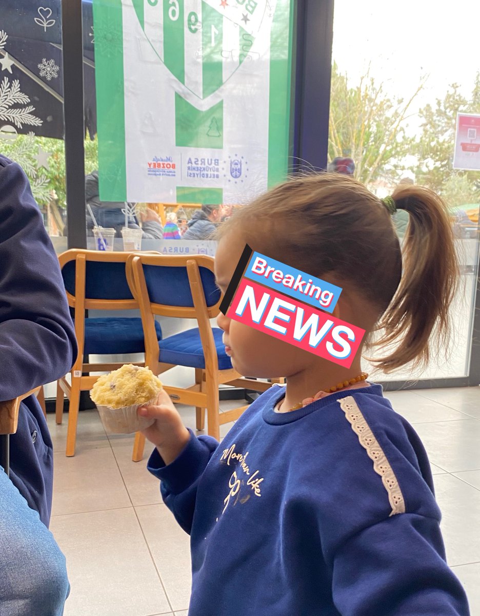 mesela ben üniden ev arkadaşımla abimin evleneceğini, üstüne de şöyle bir nimetle rızıklandırılacağımı hiç hayal etmezdim 🫠🩶