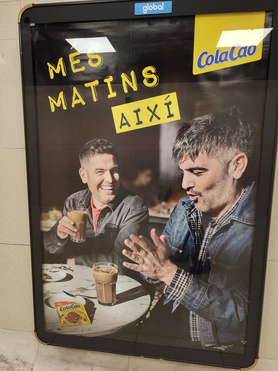 Cada día se me alegra el alma cogiendo el metro, para ir a currar. <a href="/estopaoficial/">Estopa</a> ♥️🖤🖤🤟🏼