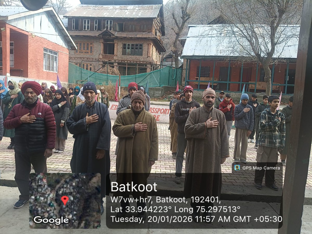 AnantnagDIPRC's tweet photo. Phase-II Vande Mataram 150 Years Commemoration Campaign.

National Song, Vande Mataram Mass Singing events held at different educational institutions in Anantnag.

@DivComKash 
@diprjk @DCAnantnag @ddnewsSrinagar @CBCAnantnag @ddprsrinagar @chiefang12823 https://t.co/urzdhumALl