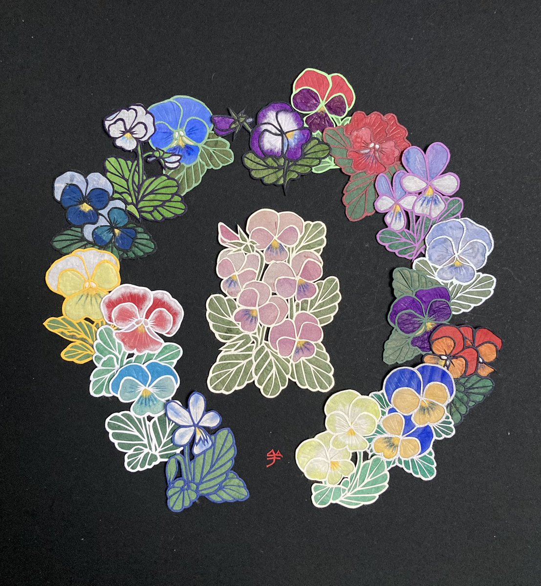 今年は借景の山茶花の花付きがとてもよい　例年になく咲き揃っている　
そういえば最近､ヒヨドリやメジロが来てないな　土を掻いた跡があったから（猫か穴熊か狸か）用心しているのかな
大寒　鈍い冬色の空

＃切り絵　＃ビオラ
色付けした方もまとめてみました