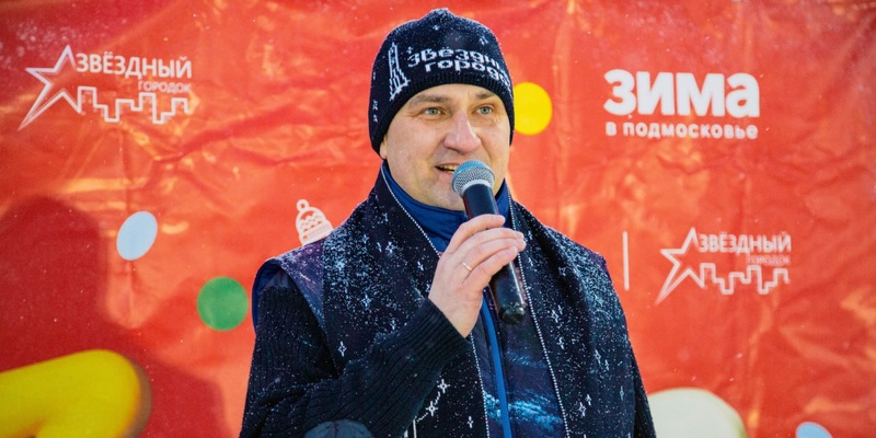 Главу Звездного городка отправили под домашний арест за получение крупной взятки...
Без жесточайших мер против мздоимцев и казнокрадов, эту эпидемию не остановить... Я стал ещё лучше понимать товарища Сталина...