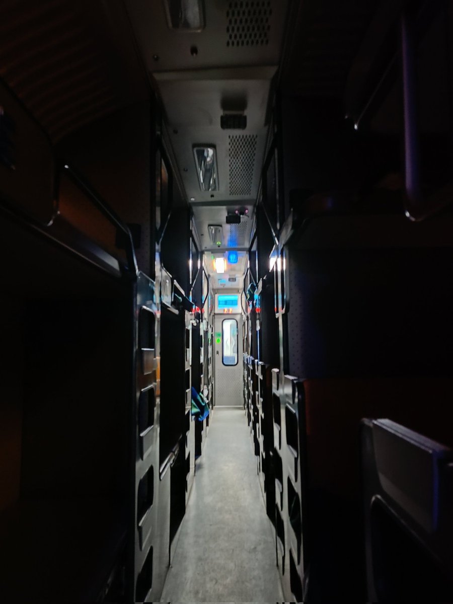 Railvickzy Official tweet media