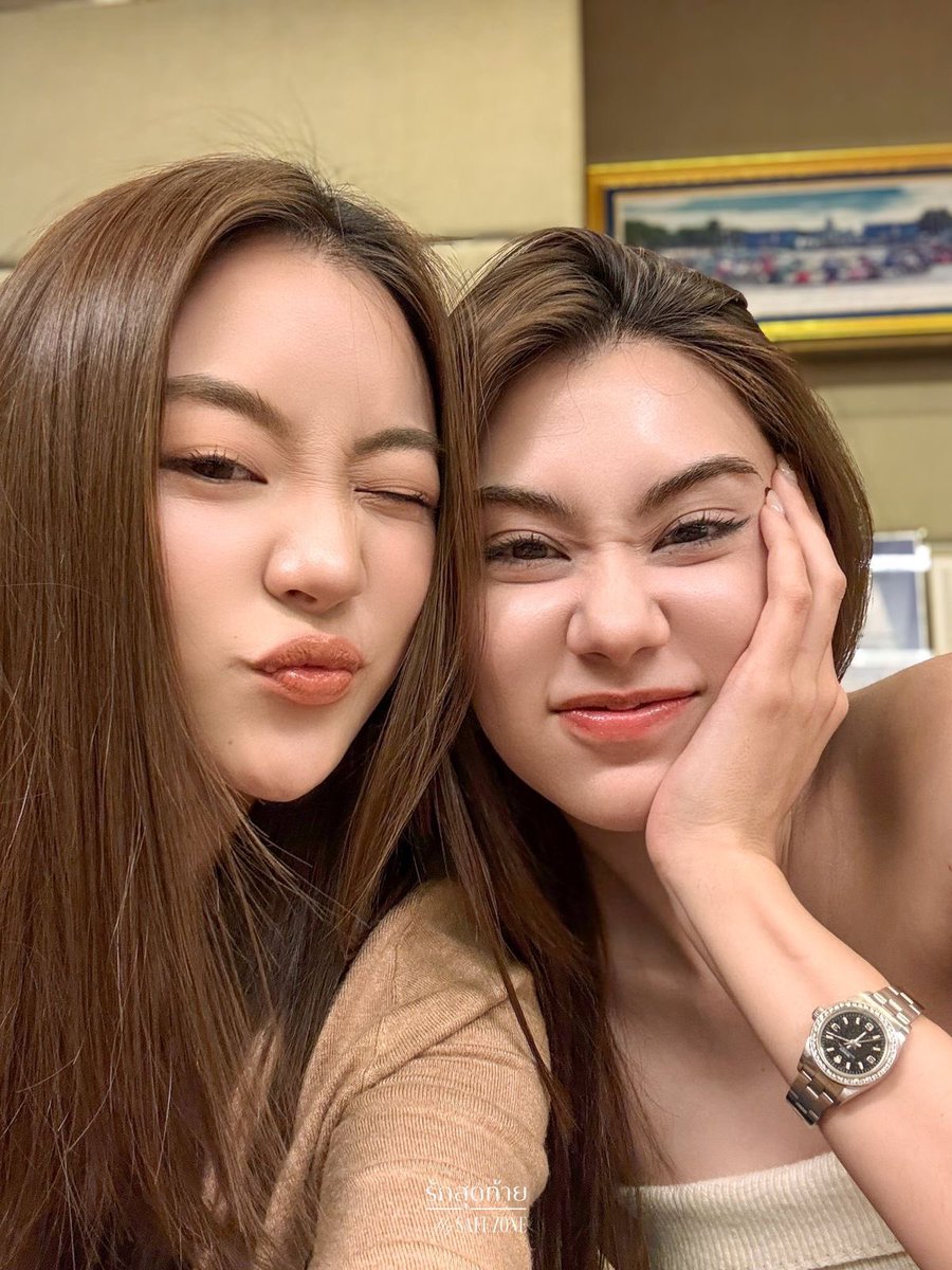 hellorachaa's tweet image. ; a #Lenamiu few twts au

— Daily Delivery
© hellorachaa