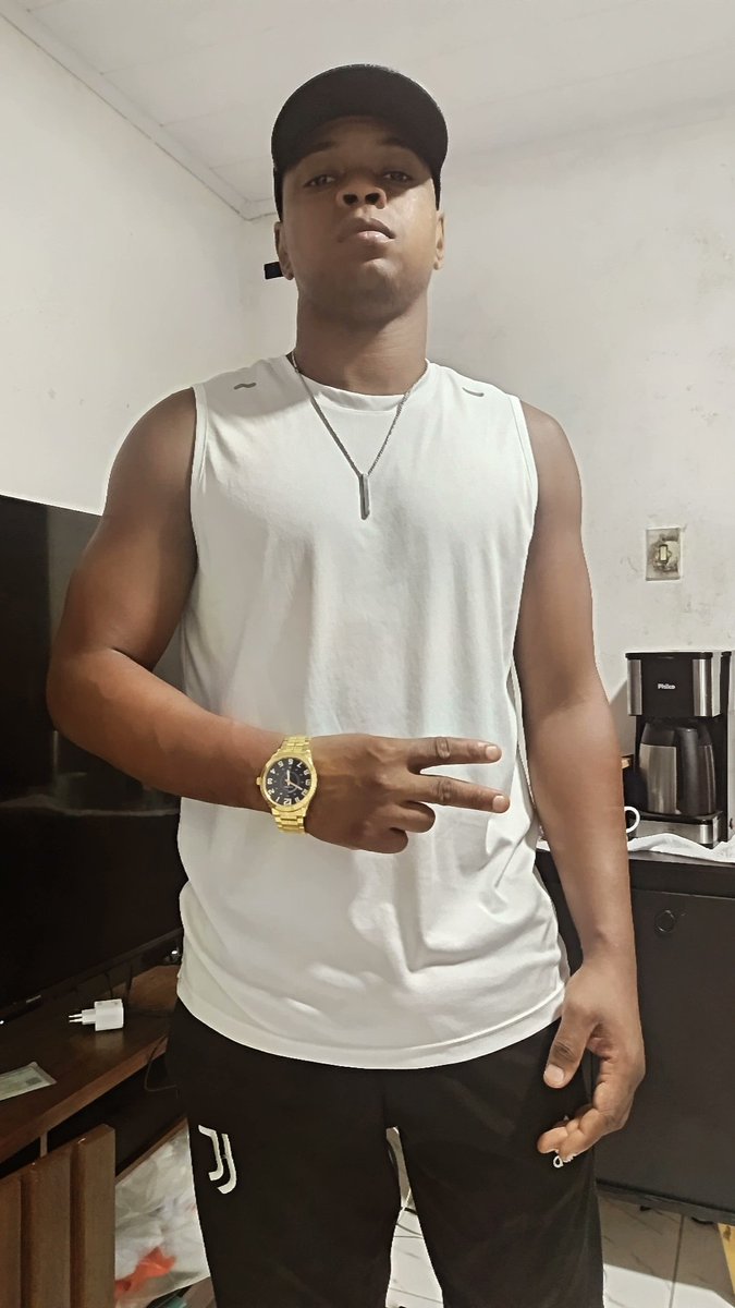 PretinRJ tweet media